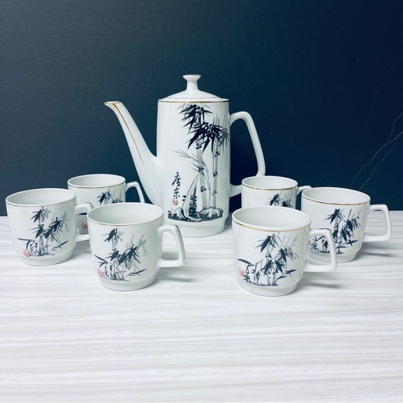 Vintage Japanese Saki Tea Pot Porcelain 6 Cups Set Gold Trim Bamboo - Picture 2 of 12
